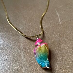 🧜🏽‍♀️ mermaid ombre neon shell conch gold plated snake chain necklace coastal